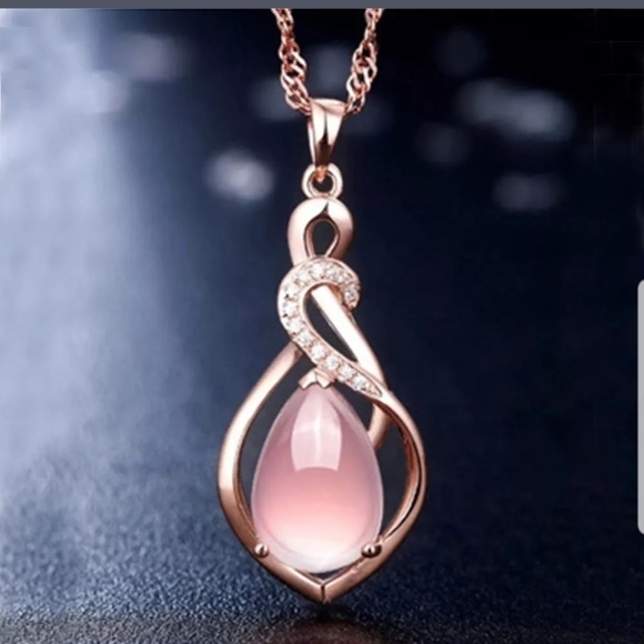 New rose gold necklace with pink sapphire pendant - Picture 2 of 3